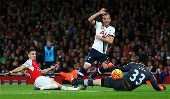 定胜负的关 定胜负的关